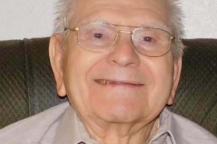 FRANK SELL, JR.