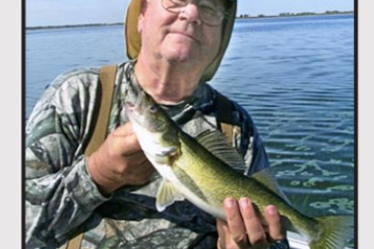 THIS GUY IS A SMART, METHODICAL DEER HUNTER