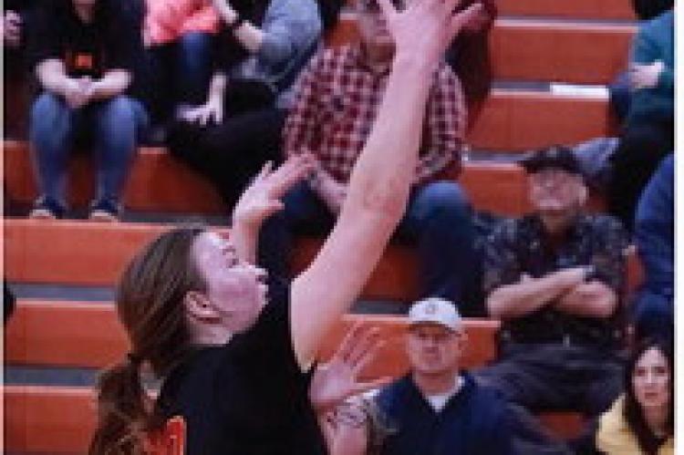 LADY PIRATES SEASON COMES TO AN END