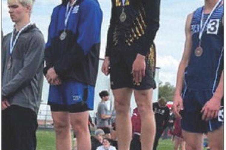 Sabas DeHaan: 1st 400M Dash