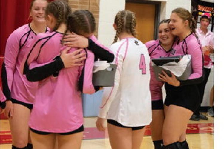 LADY PIRATES EDGE ETHAN IN FIVE-SET THRILLER