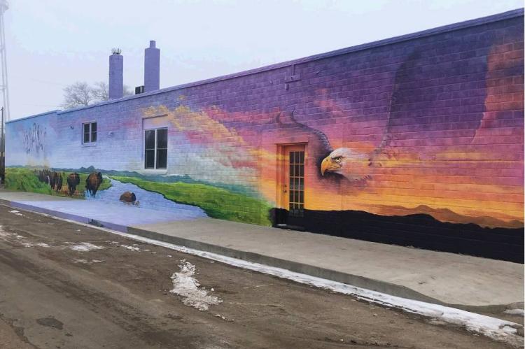 MURAL COMPLETE IN LAKE ANDES