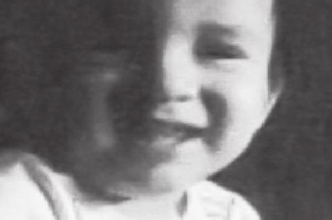 TYTAN LARVIE