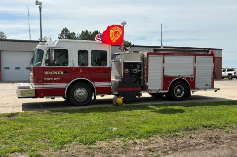 LOCAL FIRE DEPARTMENTS HONOR FALLEN 9/11 HEROES
