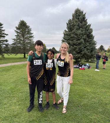 AC/DC THUNDER RUNNERS WRAP UP CROSS COUNTRY SEASON AT REGION MEET