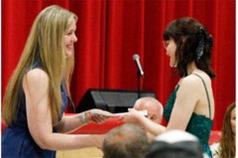 Article Image Alt Text