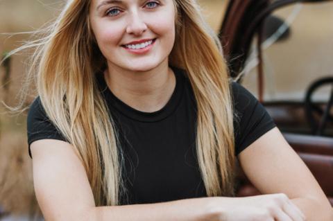 Article Image Alt Text