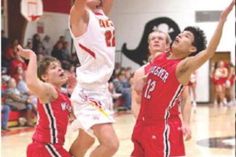 RAIDERS TAKE WIN OVER THE PIRATES