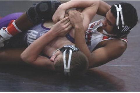 BH/AVON WRESTLERS WIN TEAM TITLE AT TOM STUDELSKA INVITE