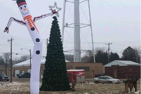 TOWN ALL DECKED OUT FOR THE HOLIDAYS