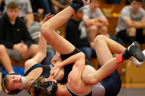 BIEREMA AND TJEERDSMA WRESTLE AT REGION TOURNEY: BIEREMA ADVANCES TO STATE