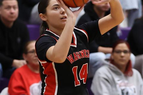 Braxton Nedved with the 3-point attempt.