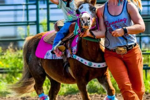 Article Image Alt Text