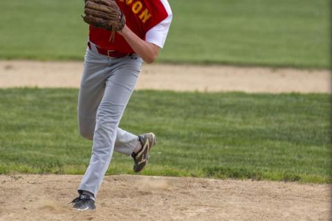 AVON TEENERS HIT THE FIELD LAST TUESDAY
