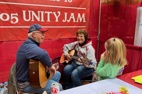 FARM, HOME, GARDEN AND SPORTS SHOW