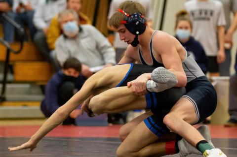BIEREMA AND TJEERDSMA WRESTLE AT REGION TOURNEY: BIEREMA ADVANCES TO STATE