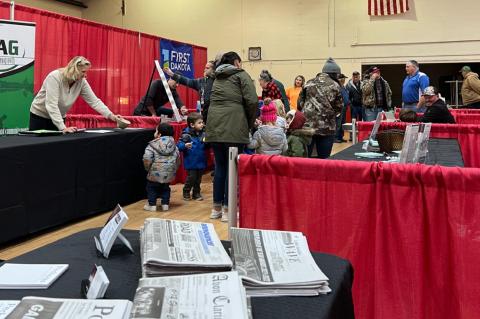 FARM, HOME, GARDEN AND SPORTS SHOW