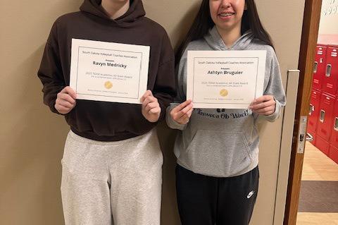 WAGNER VOLLEYBALL SPIKES IT IN THE CLASSROOM WITH ACADEMIC ALL-STATE HONORS