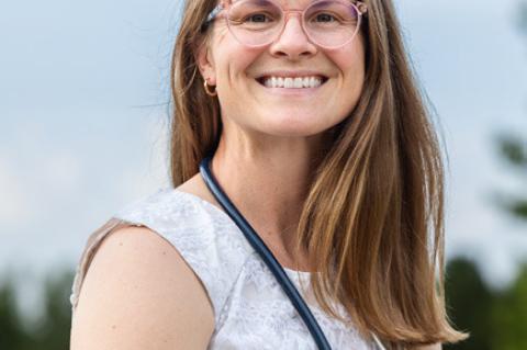 Article Image Alt Text