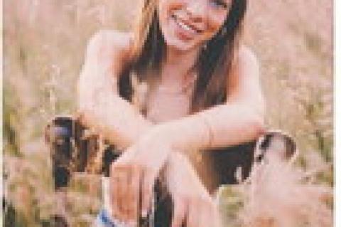 Article Image Alt Text