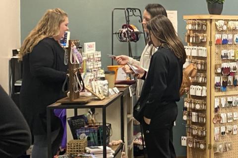 Article Image Alt Text