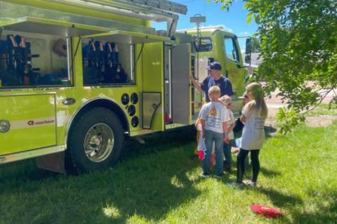 Article Image Alt Text