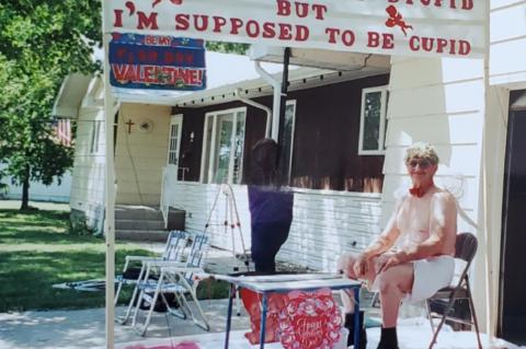 Article Image Alt Text