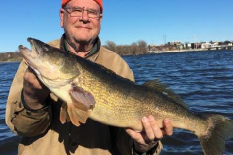 HOW DID YOU SCORE? COMPARE SCORES WITH YOUR FRIENDS