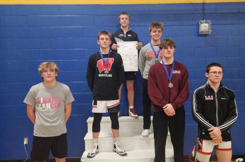WIECHMANN TAKES THIRD AS WAGNER COMPETES AT REDFIELD INVITE