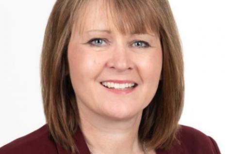 THE ROLE OF PUBLIC POLICY IN RURAL COMMUNITY ECONOMIC DEVELOPMENT