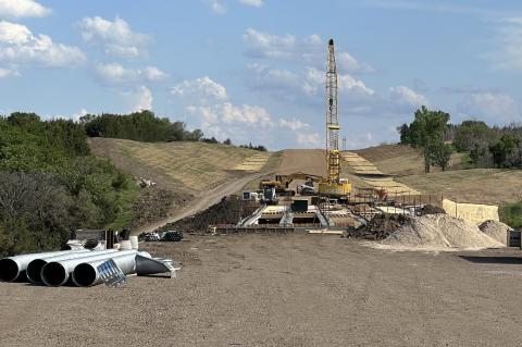 Article Image Alt Text